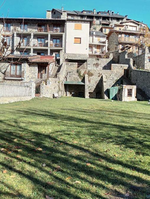 Cal Duran Apartamento Bellver De Cerdanya Exterior foto